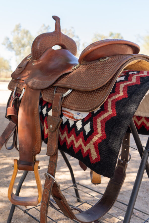 Used Roohide Cutting Saddle - Image 2