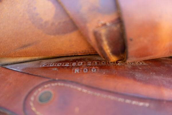 Used Roohide Cutting Saddle - Image 6